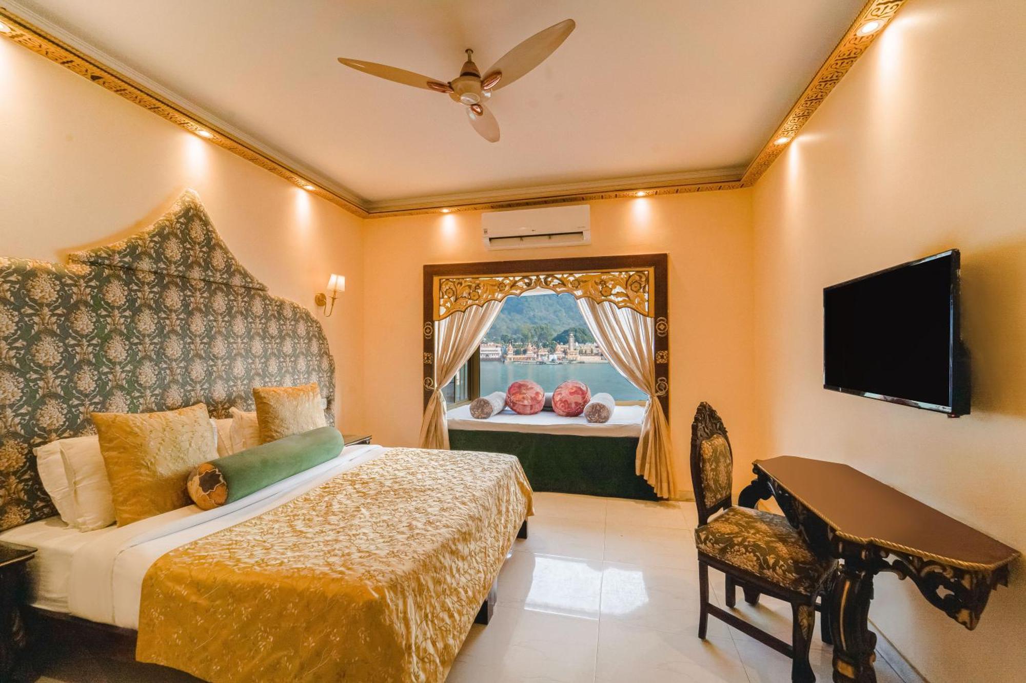 The Neeraj Ganga Heritage Palace Rishīkesh Esterno foto