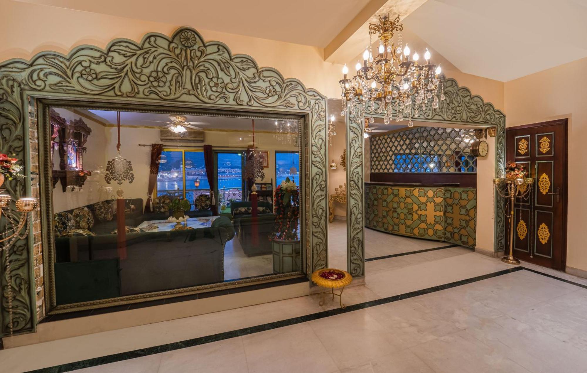 The Neeraj Ganga Heritage Palace Rishīkesh Esterno foto