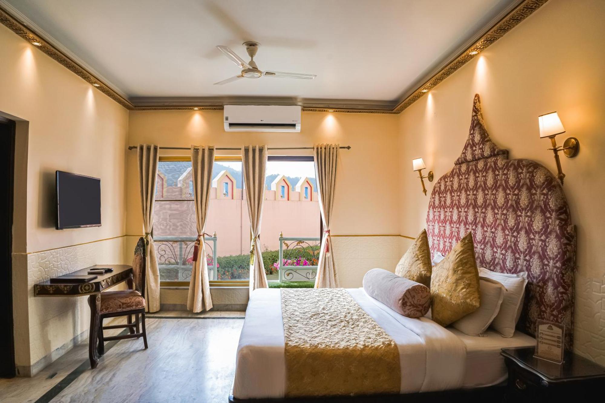 The Neeraj Ganga Heritage Palace Rishīkesh Esterno foto